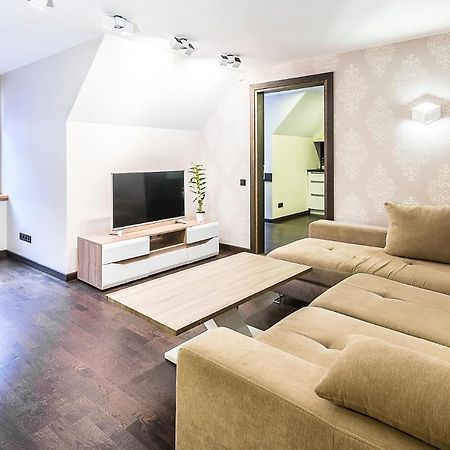 Winwinstay Apartments In Heart Of Old Town Riga Exteriör bild