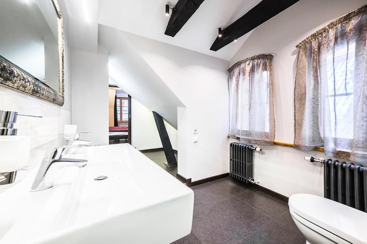 Winwinstay Apartments In Heart Of Old Town Riga Exteriör bild