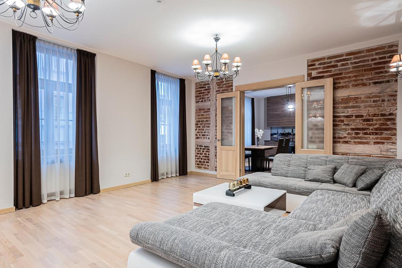 Winwinstay Apartments In Heart Of Old Town Riga Exteriör bild